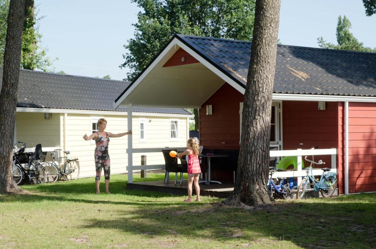 Lodge 6 Personen Camping De Molenhof Reutum Ngoại thất bức ảnh