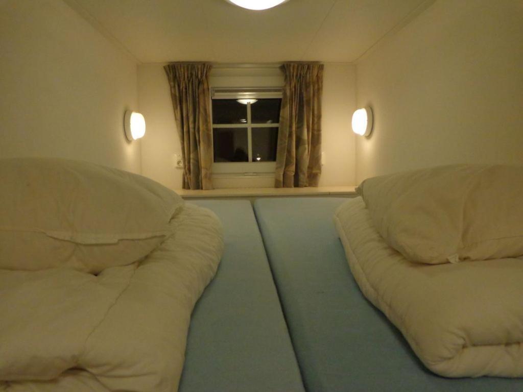 Lodge 6 Personen Camping De Molenhof Reutum Ngoại thất bức ảnh